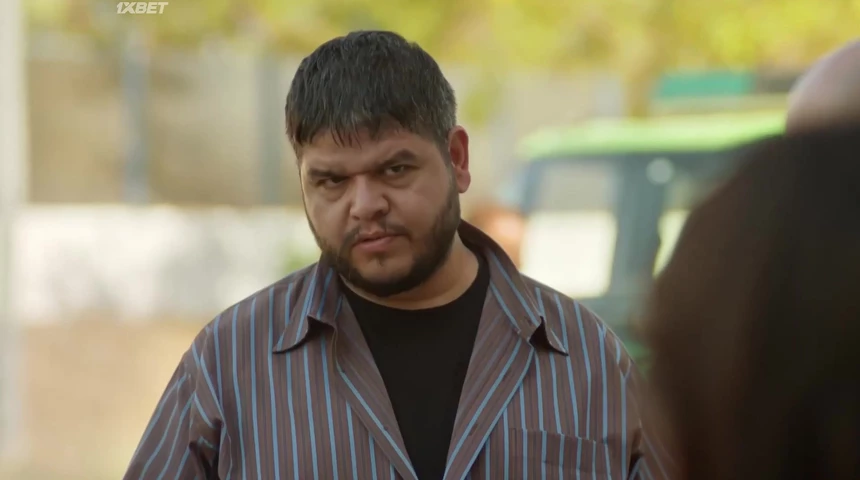 Кадры из сериала Далекий город (2024)