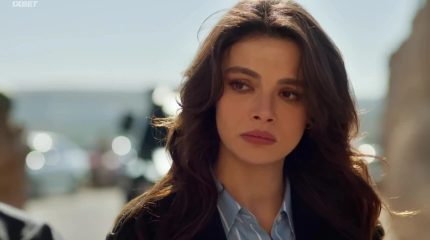 Кадры из сериала Далекий город (2024)