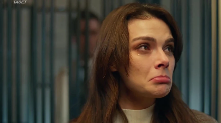Кадры из сериала Далекий город (2024)